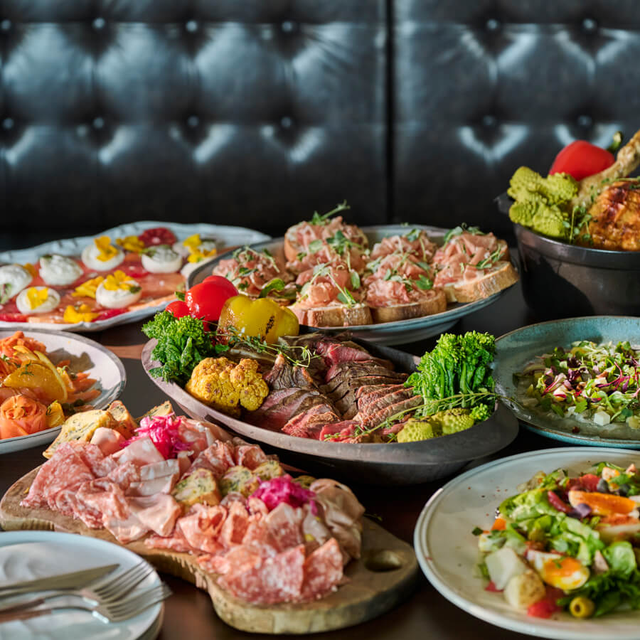シェアスタイルの料理