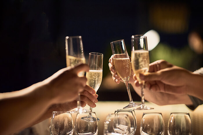 企業のインセンティブパーティー・決起会。眺望とこだわりの料理で特別な日を演出